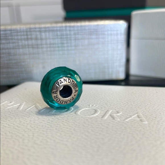 Pandora Murano Facet Teal Charm Retired - Picture 4 of 4
